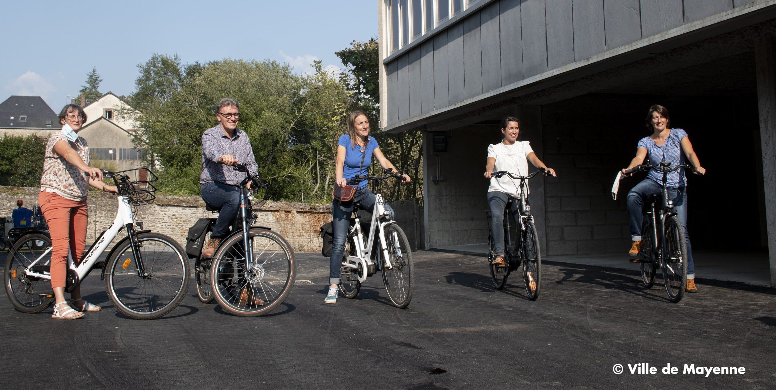 Élu(e)s et agents ont testé des vélos électrique à l'occasion de la Semaine de la mobilité 2020.